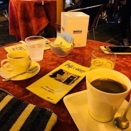 Caffe E Dolcezze